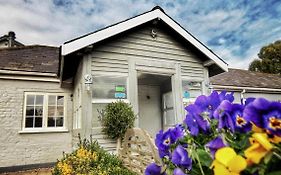 Blazing Donkey Countryside Retreat